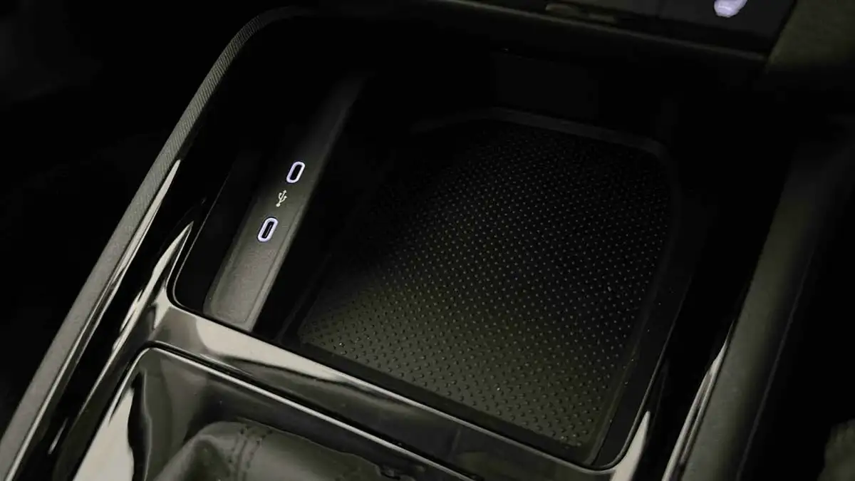 2021-skoda-kamiq-10-tsi-se-l-109ps-dsg-big-45