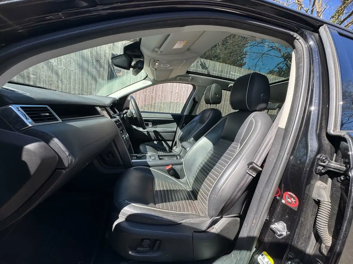 2019-land-rover-discovery-sport-20td4-hse-luxury-big-19