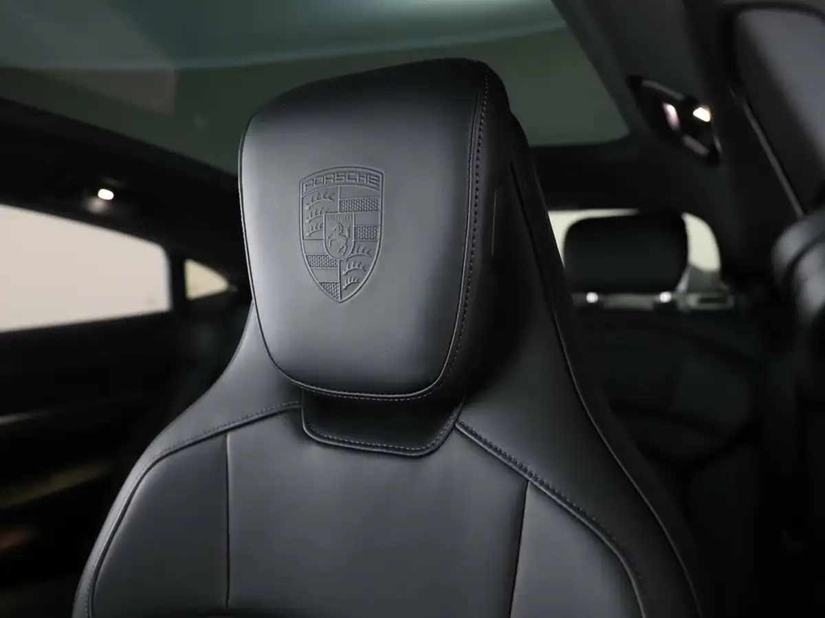 2024-porsche-taycan-e-base-408ps-big-31