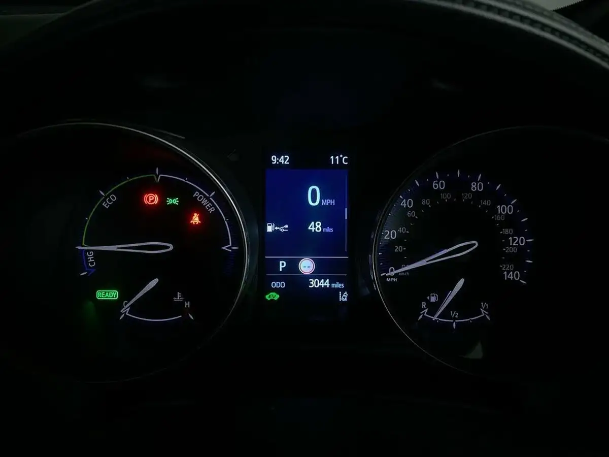 2022-toyota-c-hr-18-vvt-i-icon-big-27