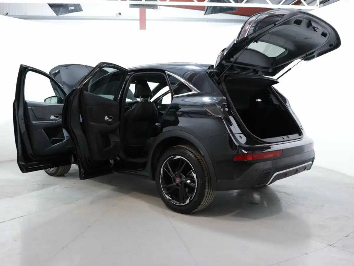 2019-ds-ds-7-crossback-15-bluehdi-performance-line-eat8-big-44