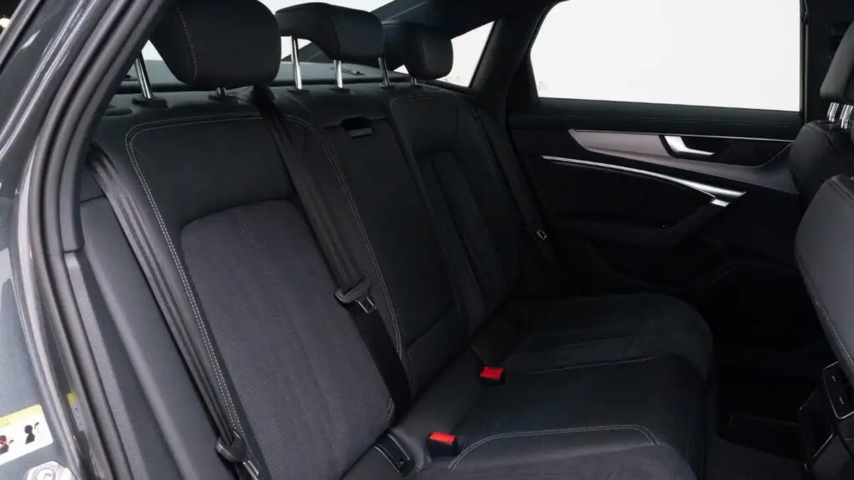 2023-audi-a6-saloon-20-40-tdi-s-line-big-23
