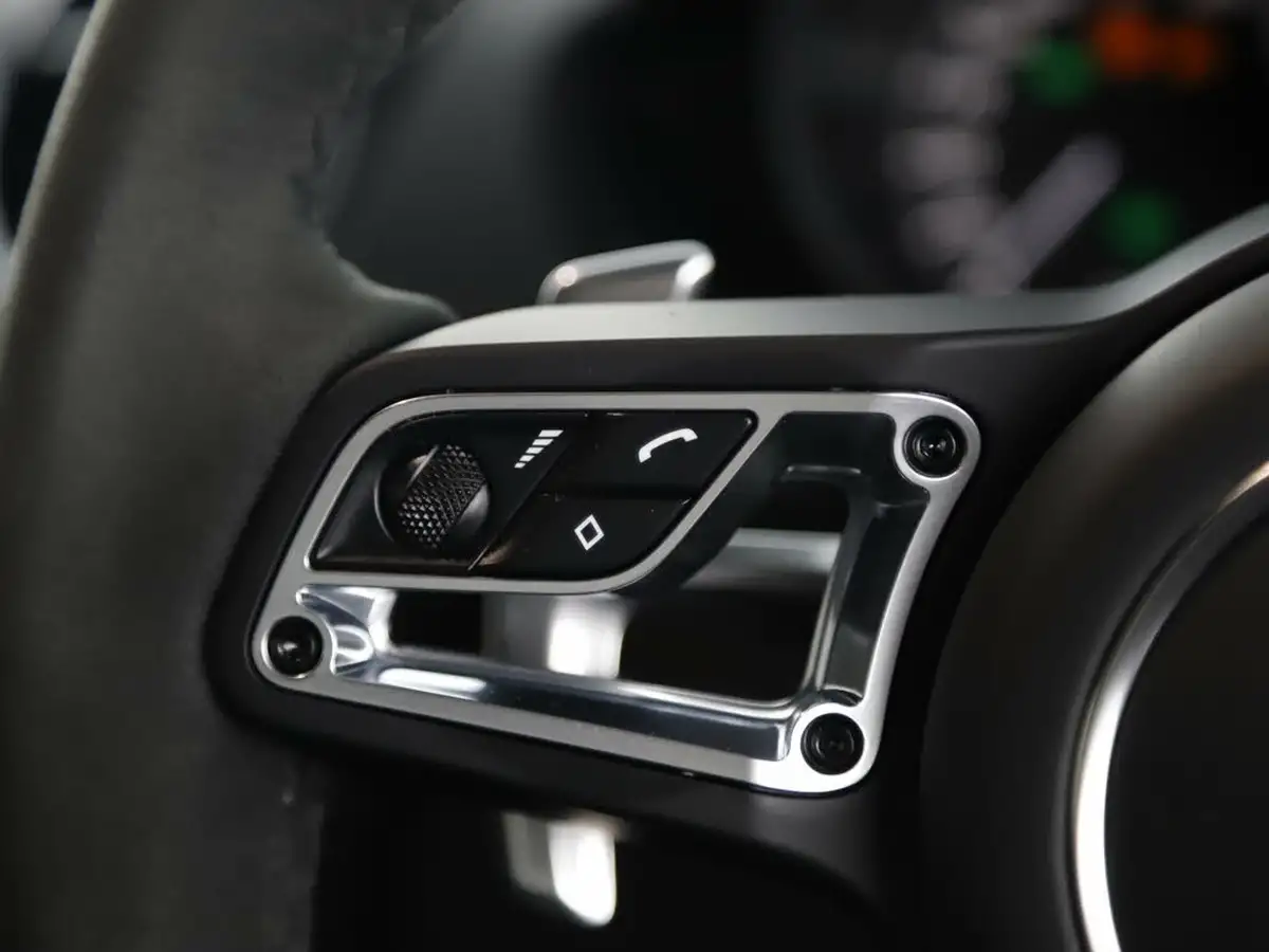 2023-porsche-cayman-718-40-cayman-gts-40-pdk-big-38