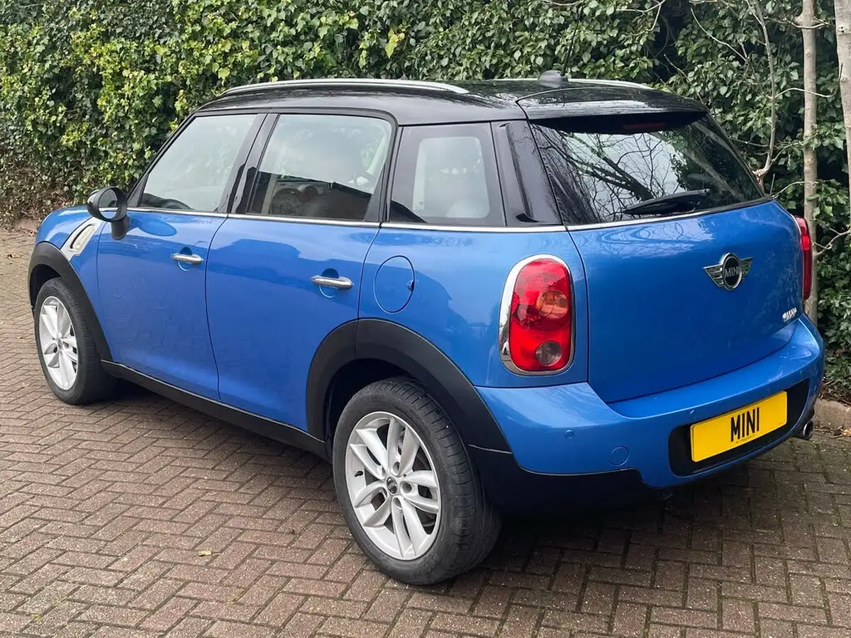 2010-mini-countryman-16-cooper-122bhp-auto-big-7