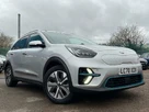 2020-kia-e-niro-ev-4-small-0