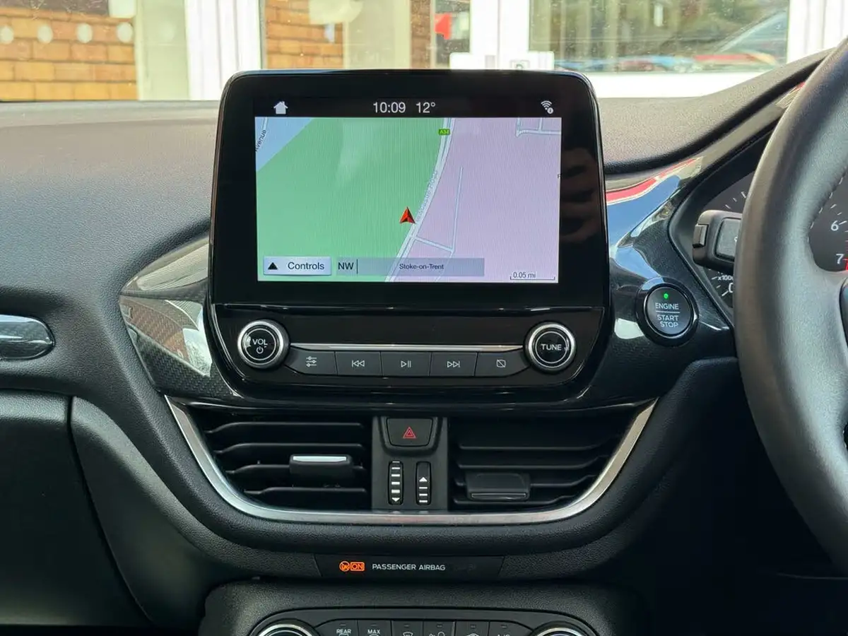 2019-ford-fiesta-10t-active-x-140ps-big-26