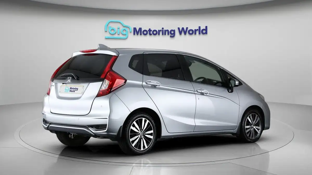2018-honda-jazz-13-i-vtec-ex-navi-big-6