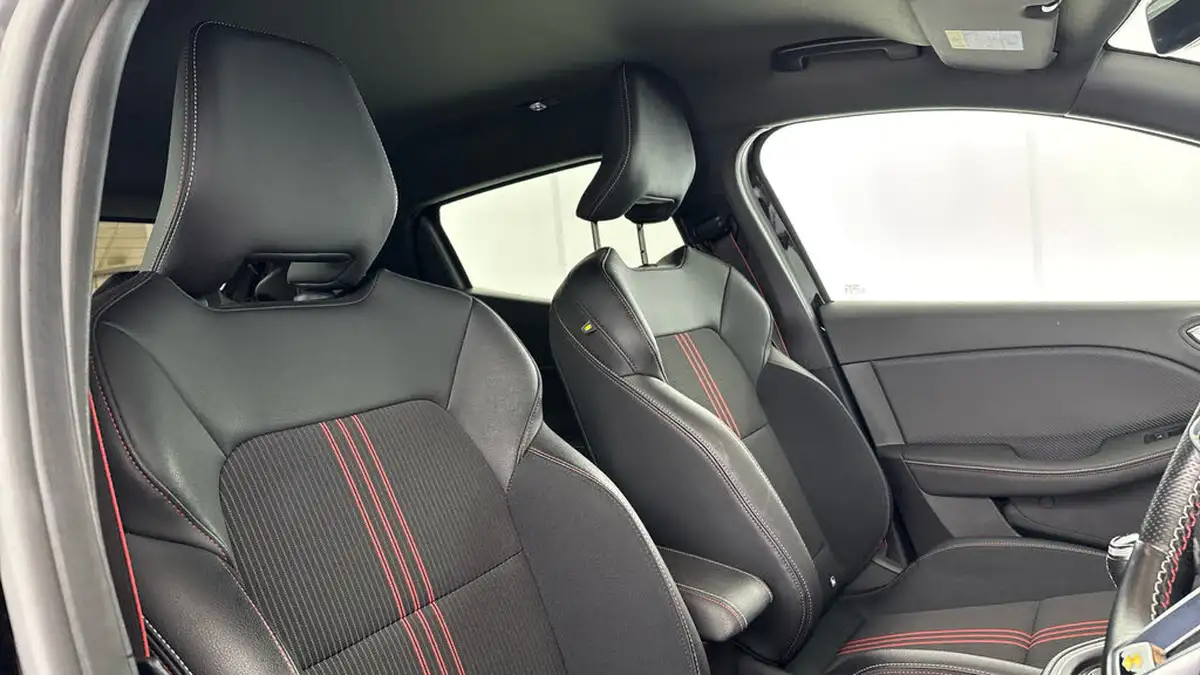 2022-renault-clio-10-tce-rs-line-rs-line-big-23