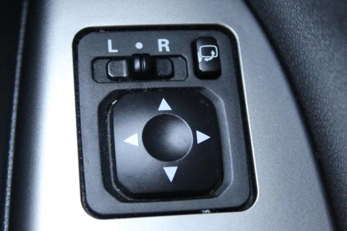 2020-mitsubishi-asx-20-exceed-pl2-big-28