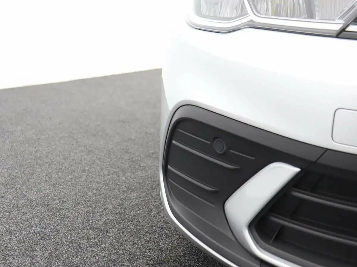 2022-volkswagen-polo-10-tsi-life-big-48
