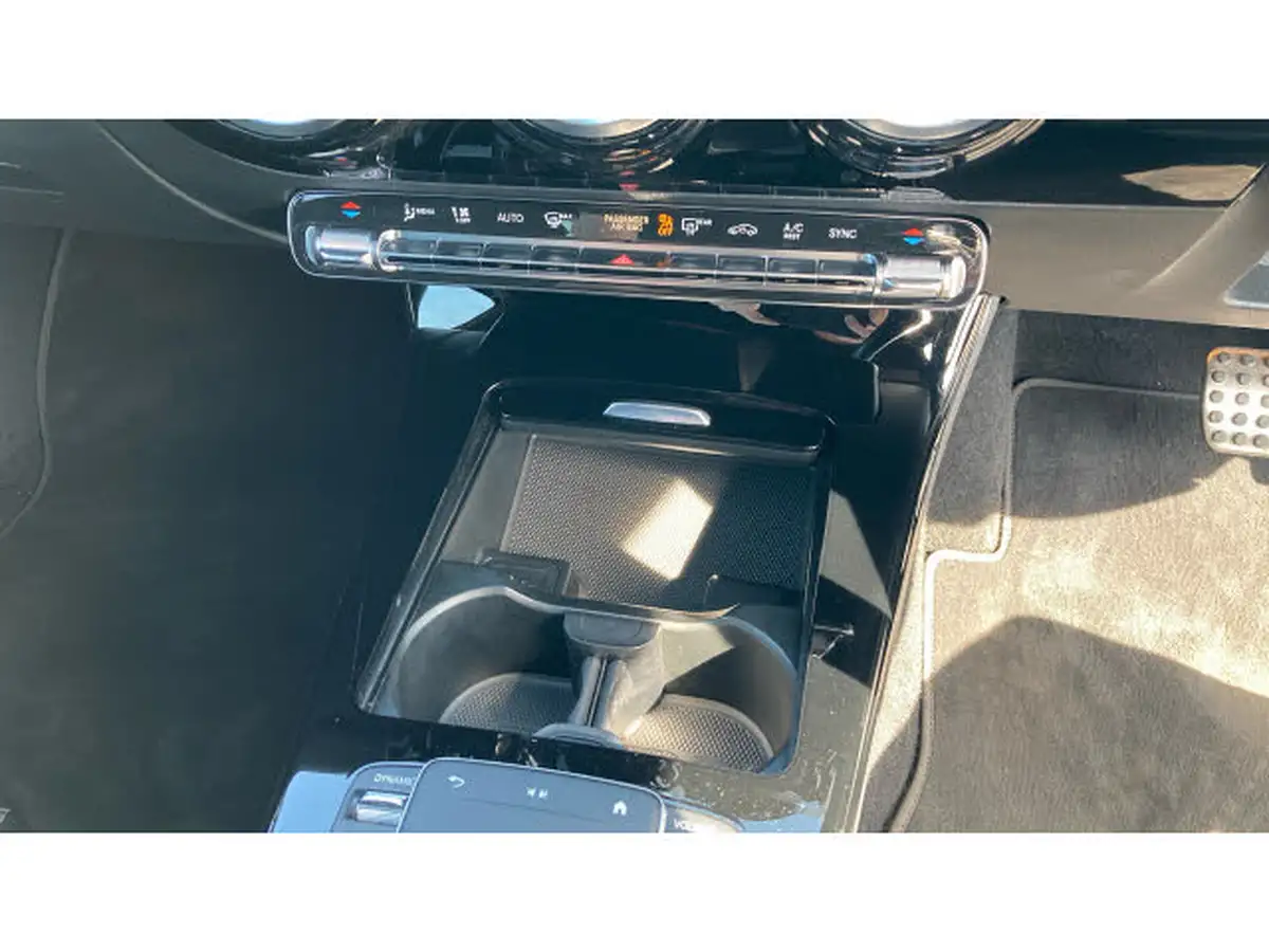 2021-mercedes-benz-a-class-20d-a220d-amg-line-hatchback-5d-big-38