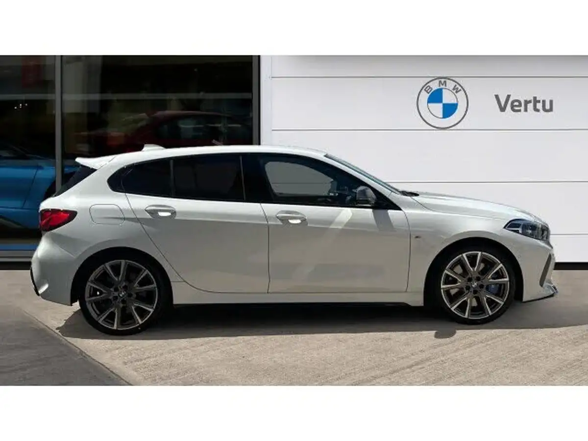 2019-bmw-1-series-20-m135i-xdrive-big-2
