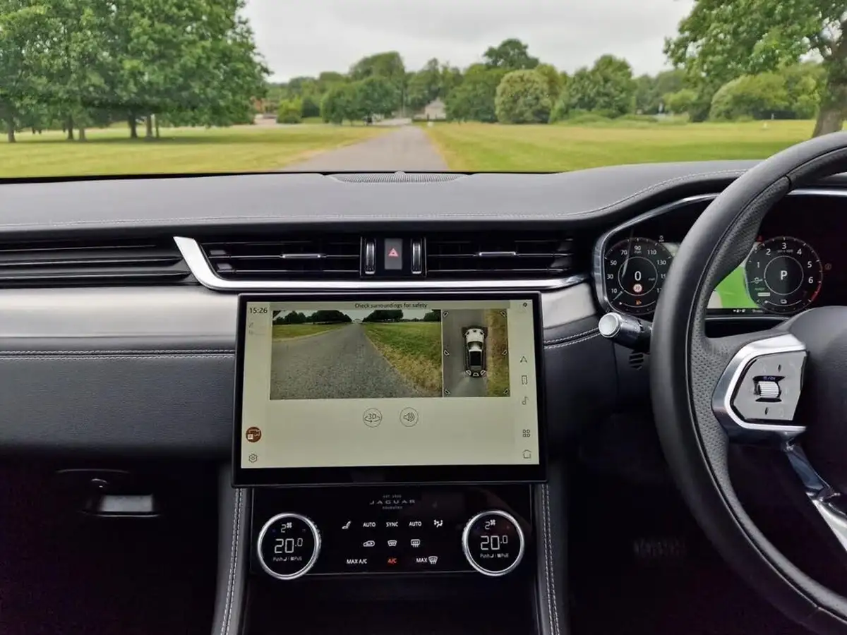 2021-jaguar-f-pace-20-p400e-r-dynamic-se-big-24