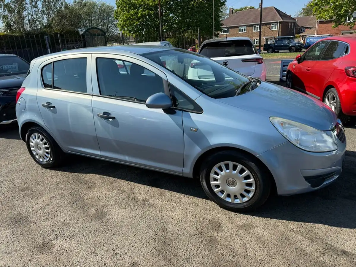 2008-vauxhall-corsa-12-life-16v-5d-big-4