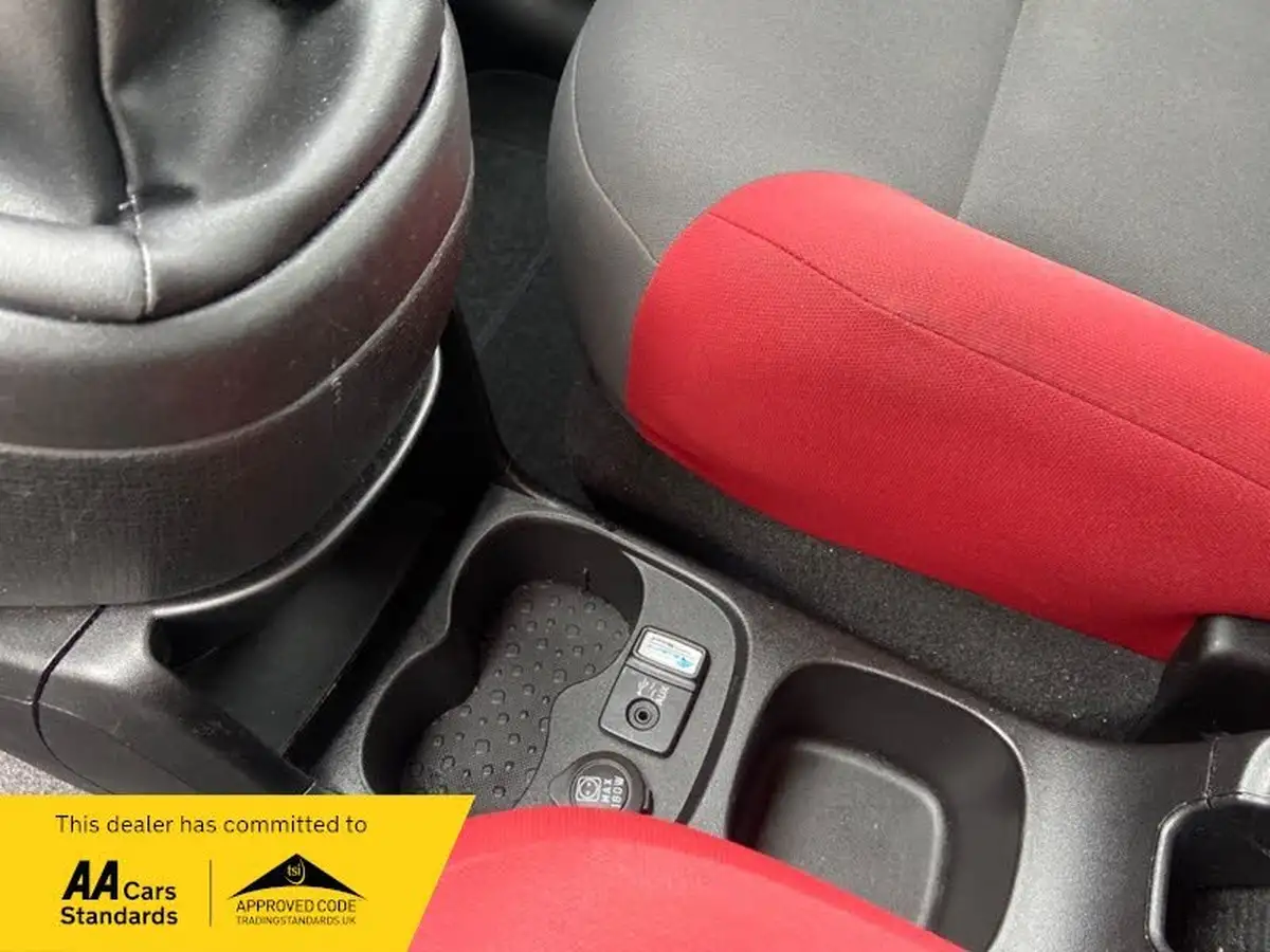 2015-fiat-panda-12-easy-big-12