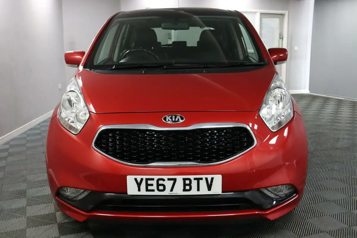 2017-kia-venga-16-4-auto-big-1