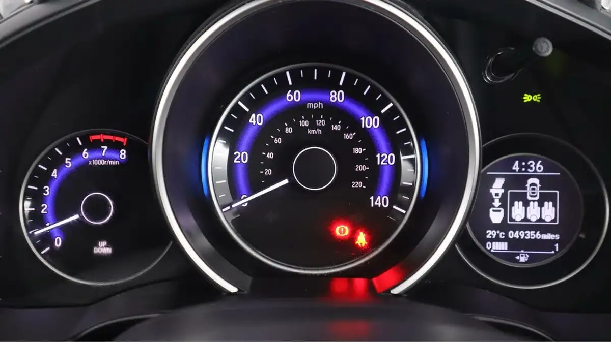 2019-honda-jazz-13-i-vtec-s-big-10