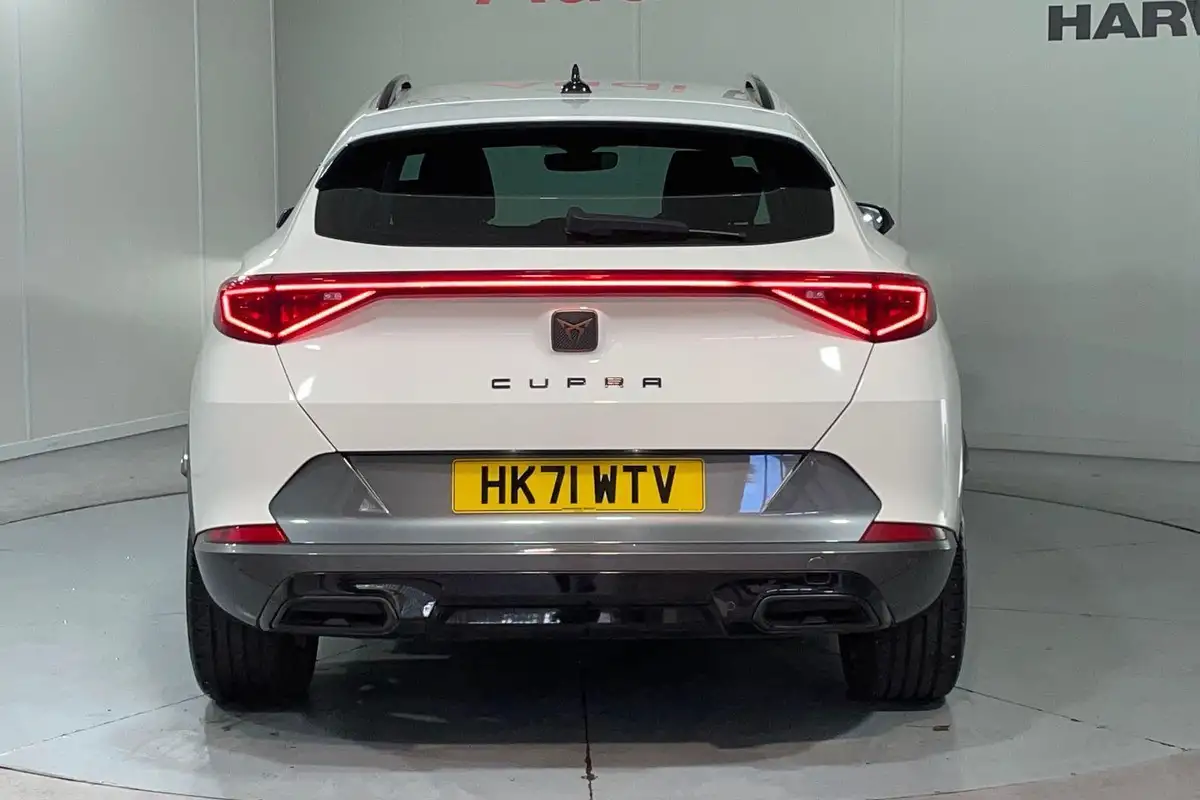 2022-cupra-formentor-14-e-hybrid-v1-big-7