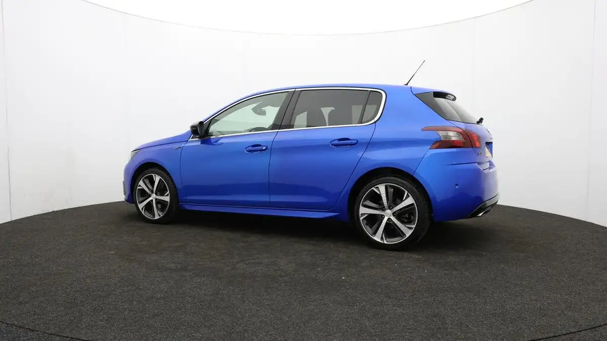 2021-peugeot-308-15-bluehdi-gt-premium-eat8-big-75