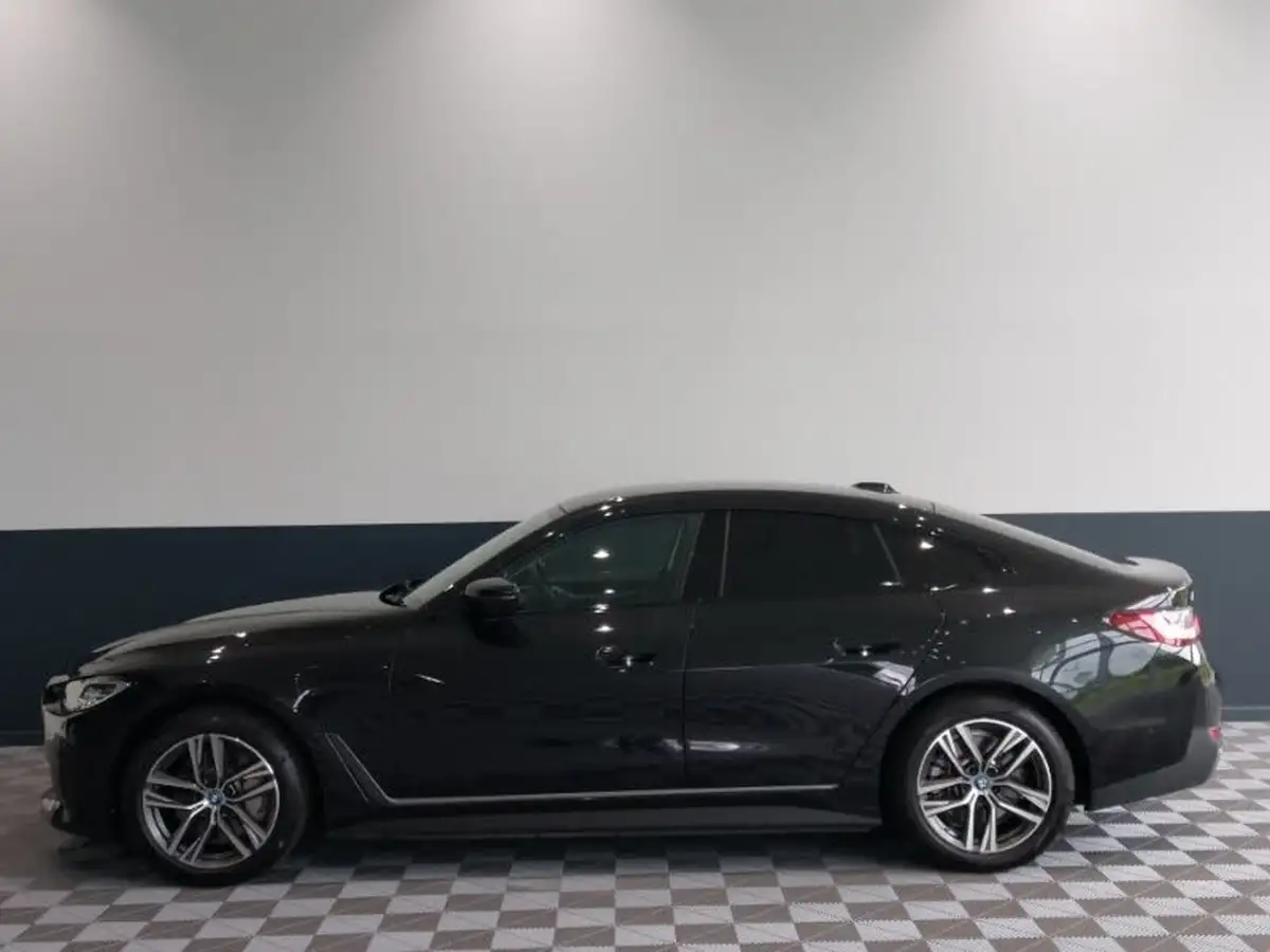 2024-bmw-i4-e-edrive35-sport-big-3