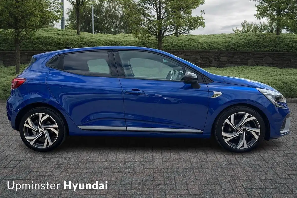 2023-renault-clio-10-tce-rs-line-big-4