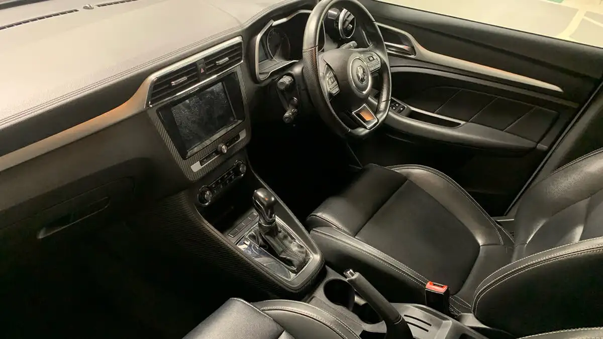2018-mg-zs-suv-10t-gdi-exclusive-big-11