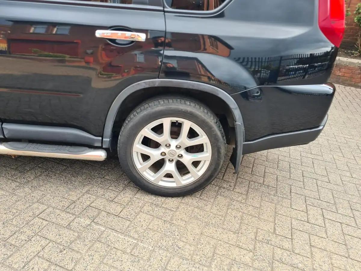 2014-nissan-x-trail-20td-n-tec-big-27