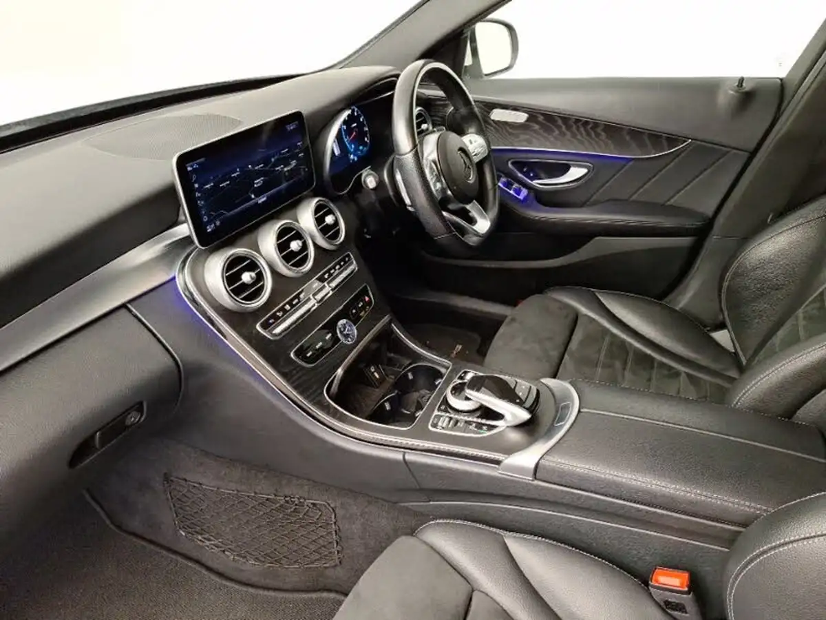 2019-mercedes-benz-c-class-15-c200-amg-line-premiumss-estate-5d-big-4