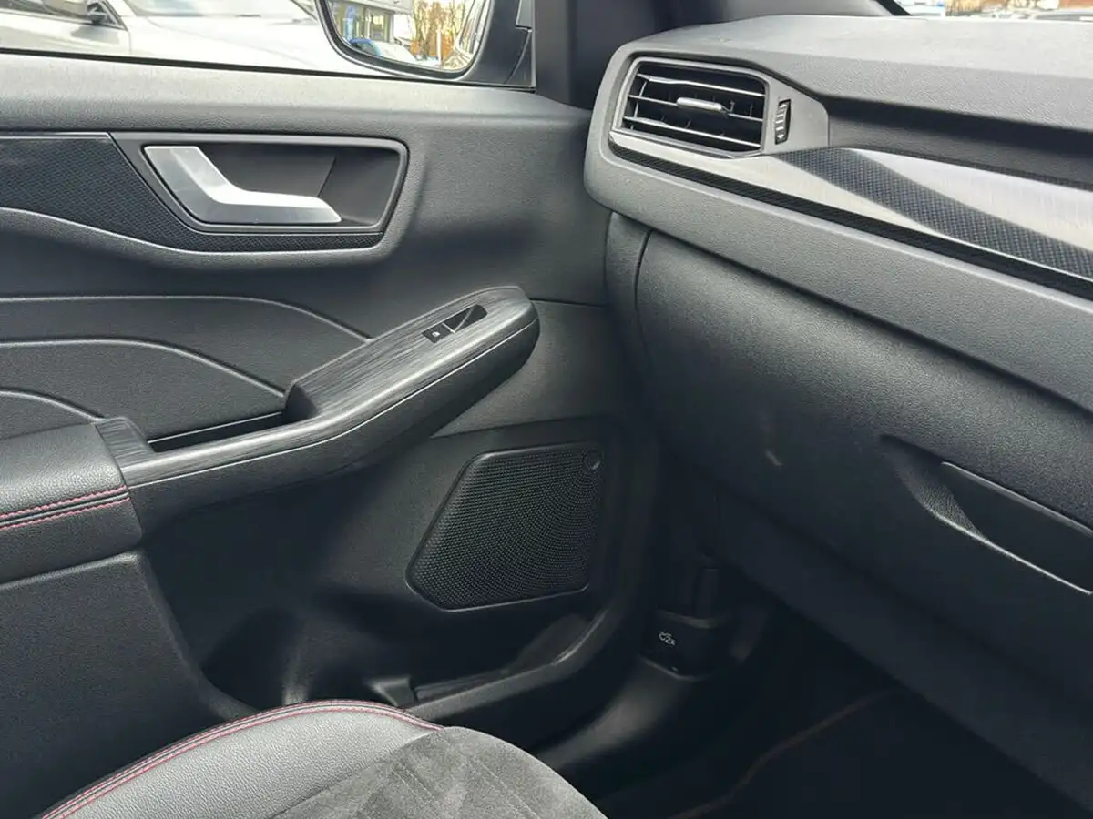 2022-ford-kuga-25t-st-line-x-edition-225ps-phev-big-31