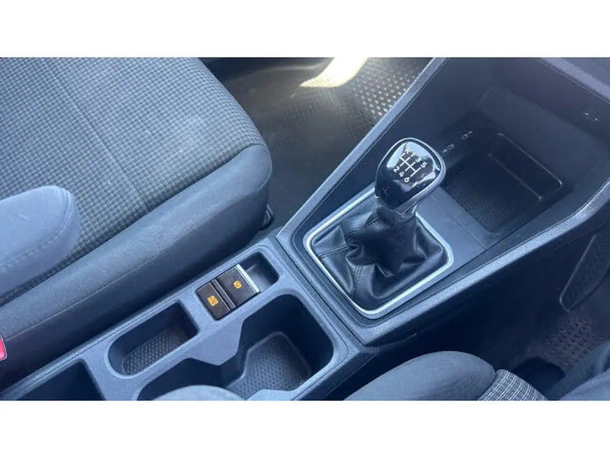 2021-volkswagen-caddy-20tdi-c20-cargo-commerce-pro-102pseu6d-big-13