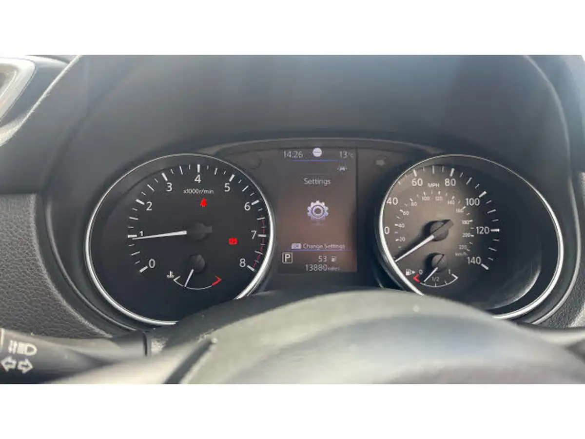 2019-nissan-qashqai-13-dig-t-acenta-premium-160ps-dct-big-35