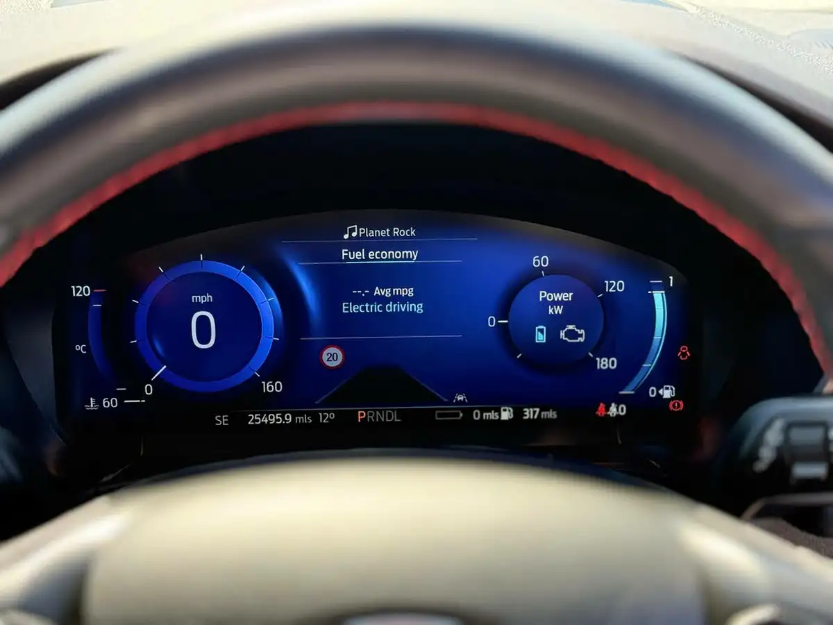 2020-ford-kuga-25t-st-line-first-edition-big-17