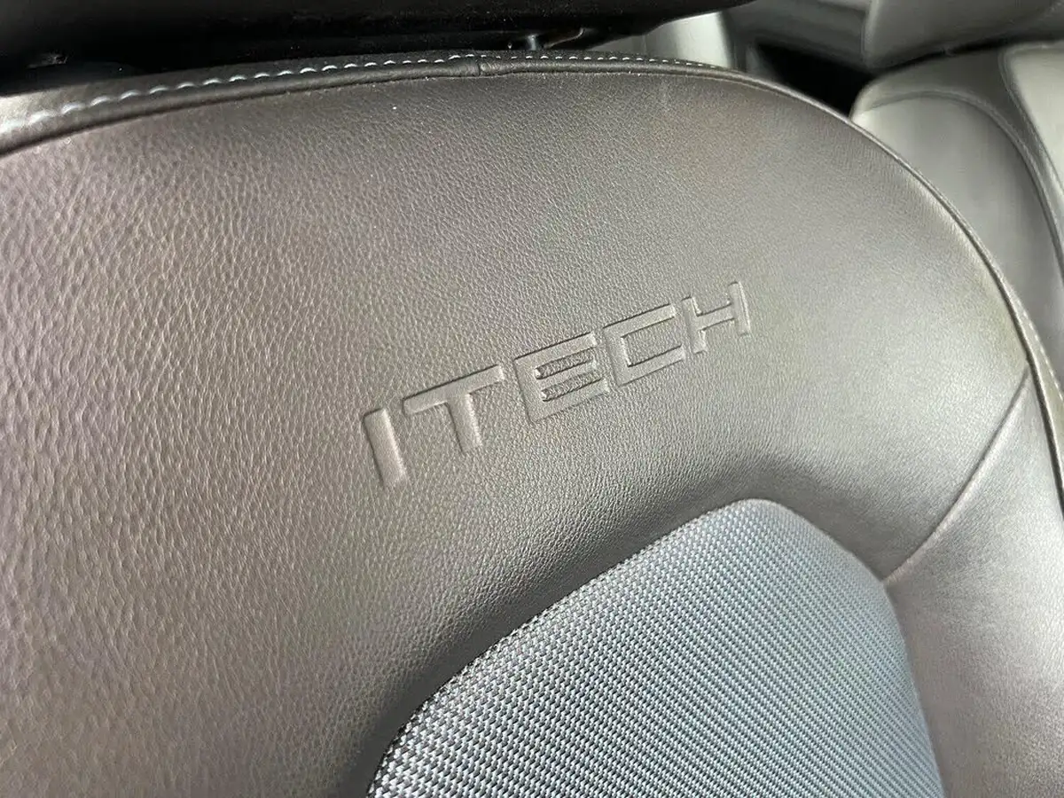2015-seat-ibiza-12-i-tech-sportcoupe-3d-big-23