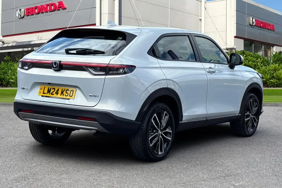 2024-honda-hr-v-15-i-mmd-elegance-big-7