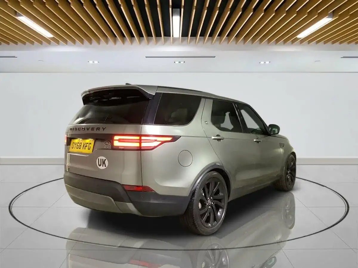 2018-land-rover-discovery-20sd4-hse-240ps-awd-station-wagon-5d-auto-big-8