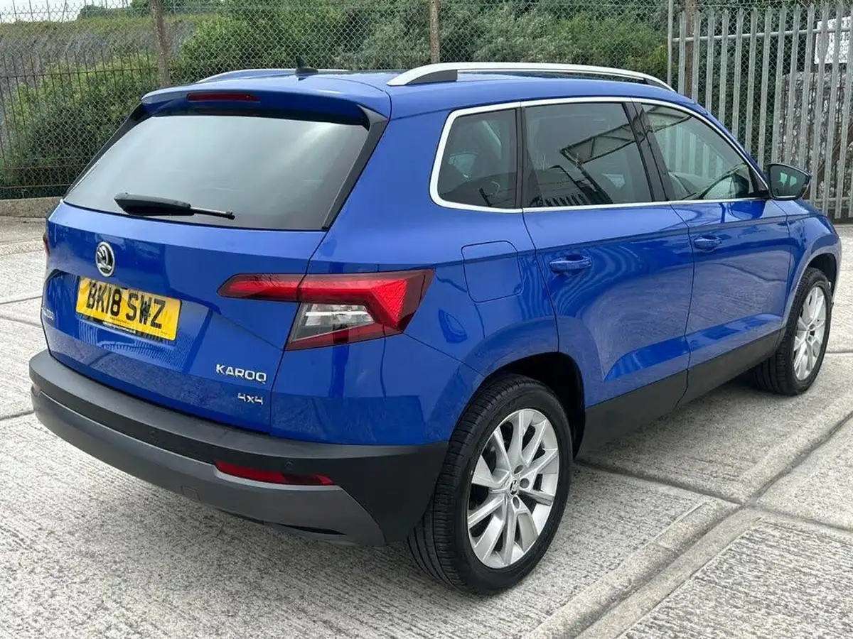 2018-skoda-karoq-20tdi-scr-se-l-dsg-big-7