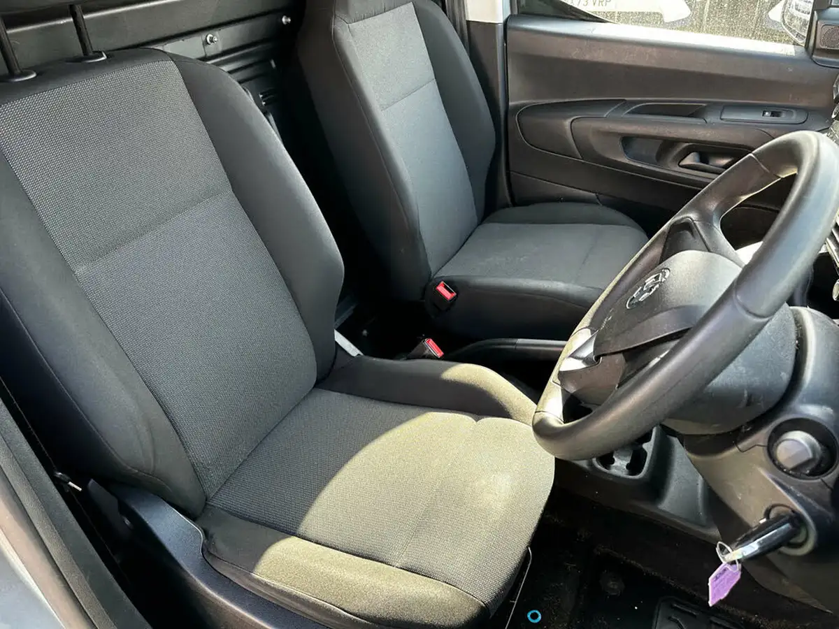 2019-vauxhall-combo-16cdti-edition-2000-100pseu6-big-15