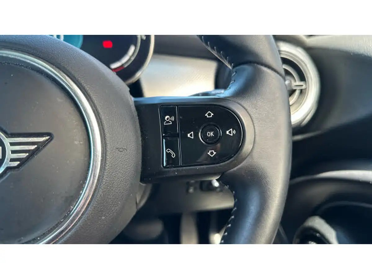 2024-mini-cooper-15-cooper-exclusive-premium-auto-hatchback-3d-auto-big-17