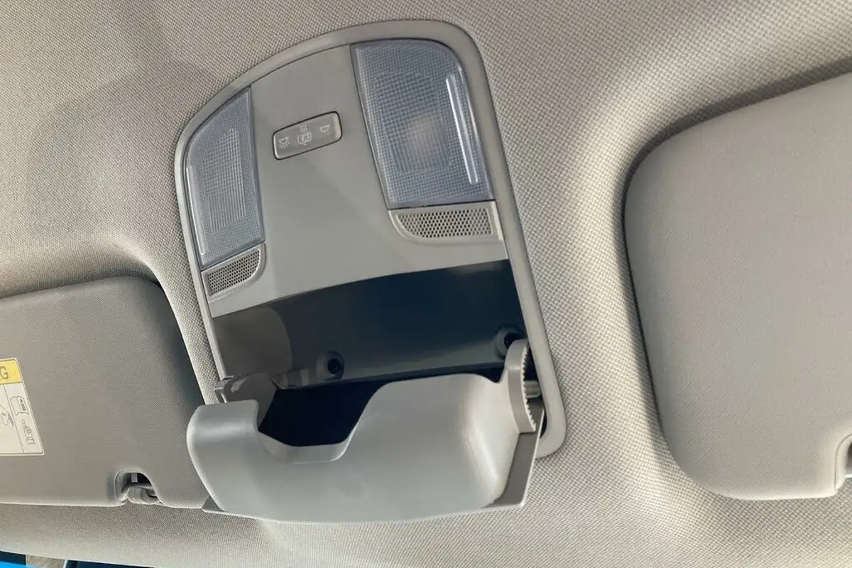 2019-hyundai-ioniq-16-gdi-premium-hybrid-big-23