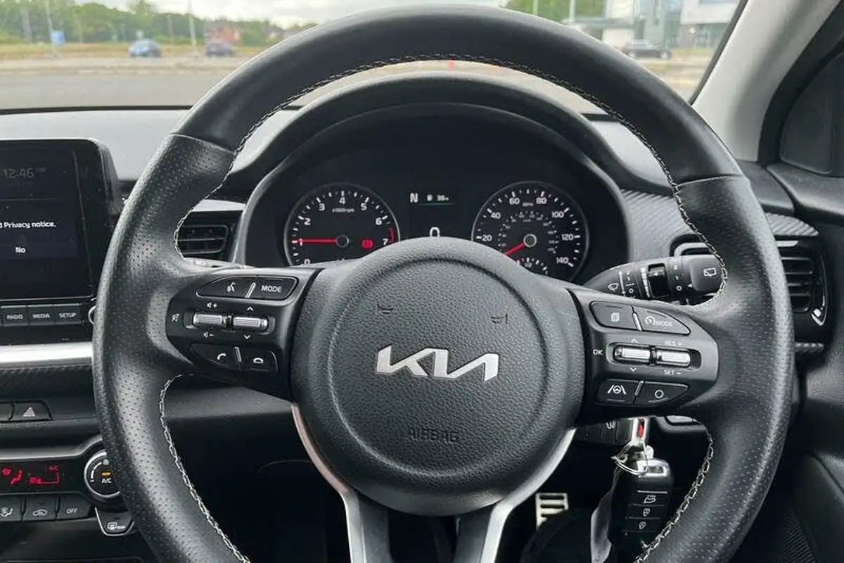 2022-kia-stonic-10-t-gdi-gt-line-118bhp-48v-big-11