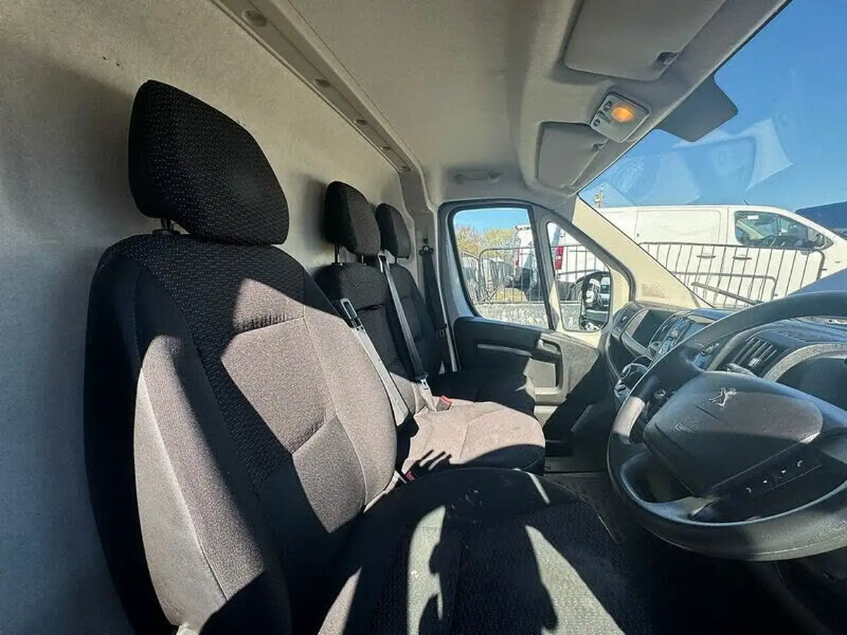 2021-peugeot-boxer-22-bluehdi-professional-435-l4-h2-140bhpeu6dt-big-19