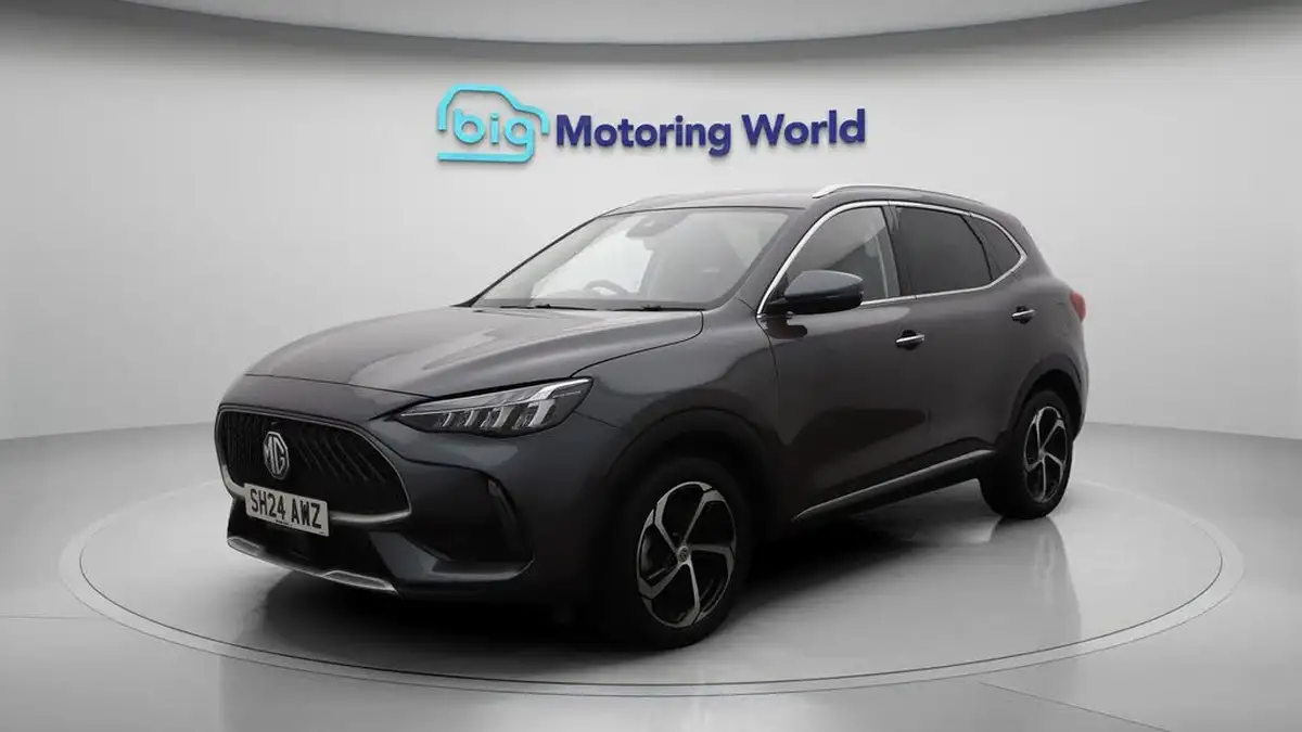 2024-mg-hs-15t-gdi-trophy-162ps-1490cc-big-3