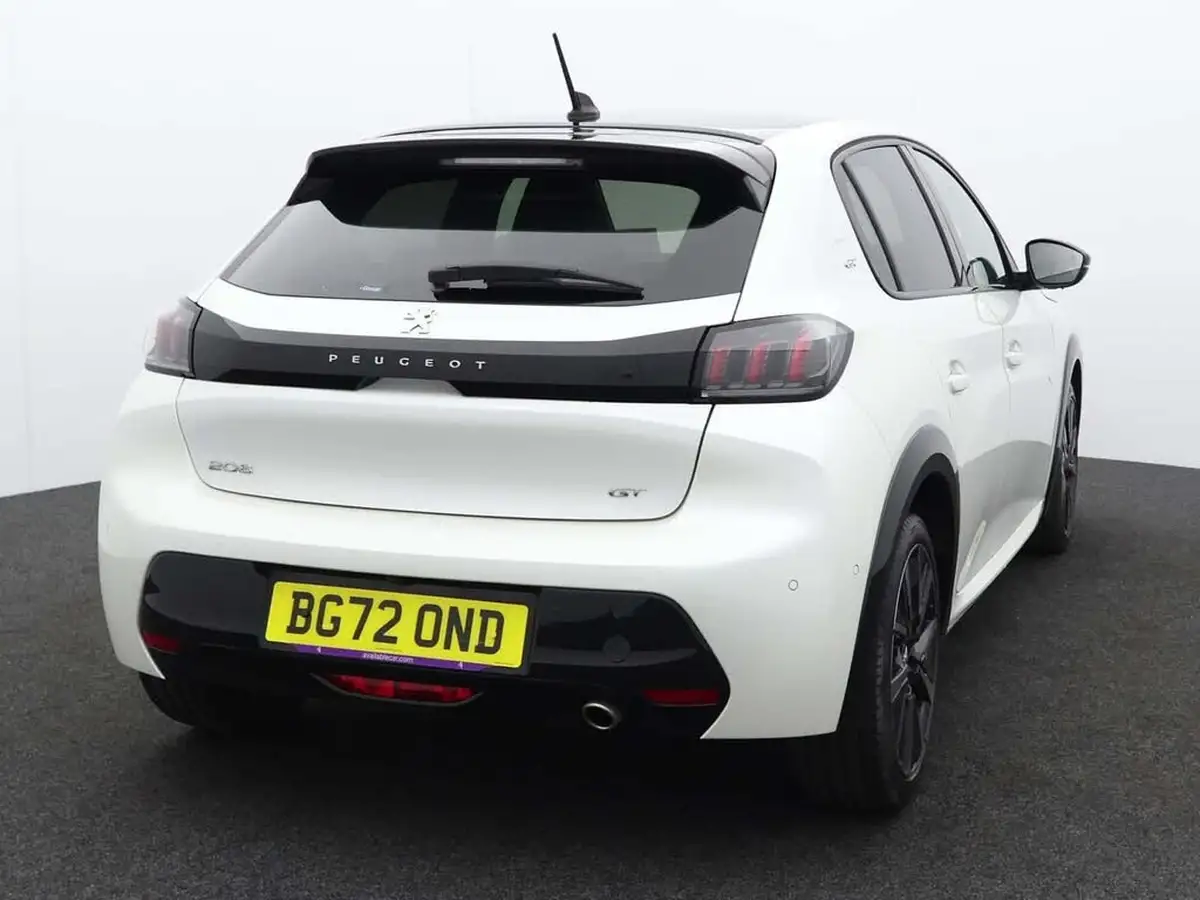 2022-peugeot-208-12-puretech-gt-premium-100bhp-big-5