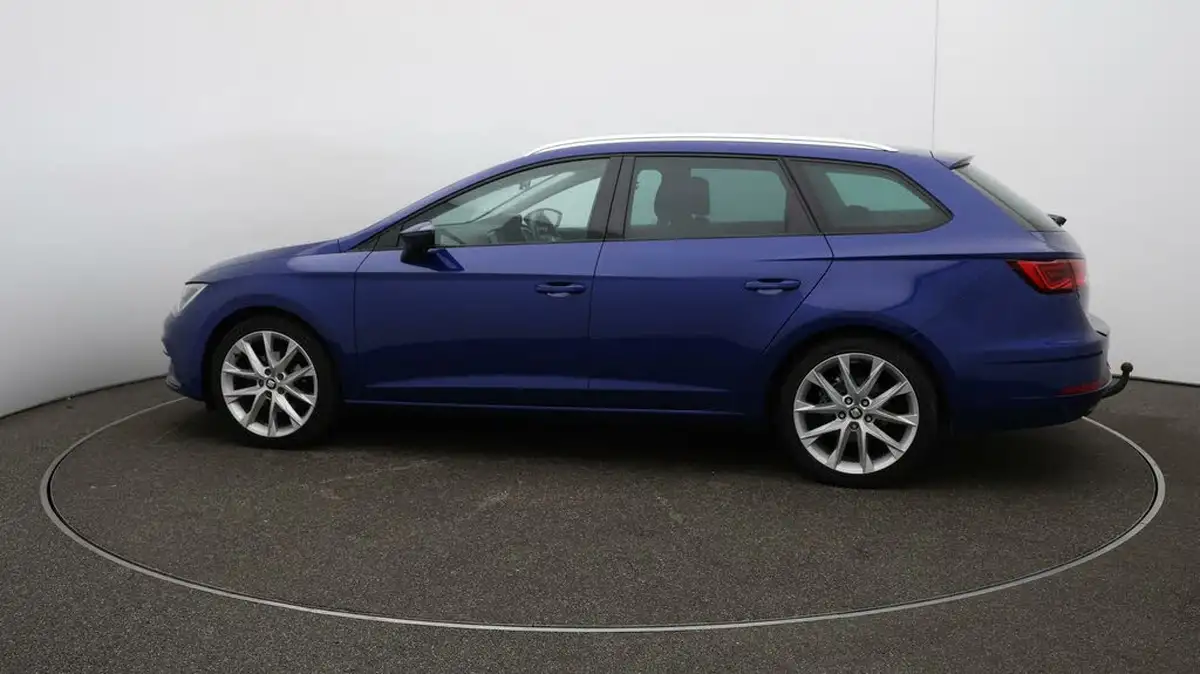 2017-seat-leon-14-ecotsi-fr-technology-estate-5d-dsg-big-50