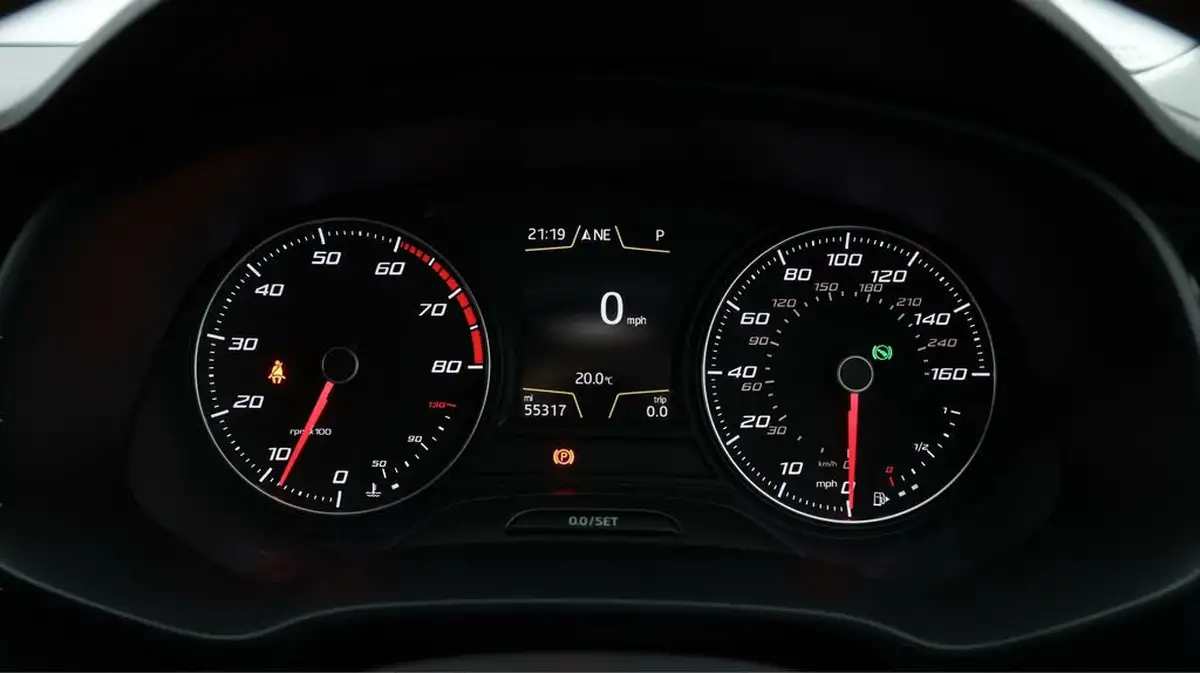 2017-seat-leon-14-ecotsi-fr-technology-estate-5d-dsg-big-10