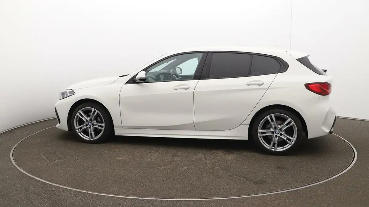 2023-bmw-1-series-15-118i-m-sport-lcp-dct-big-56
