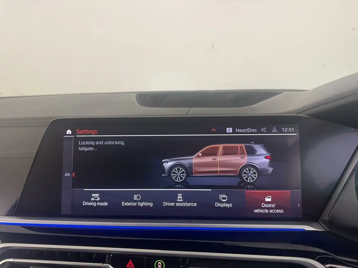 2019-bmw-x7-30-xdrive40i-m-sport-big-77