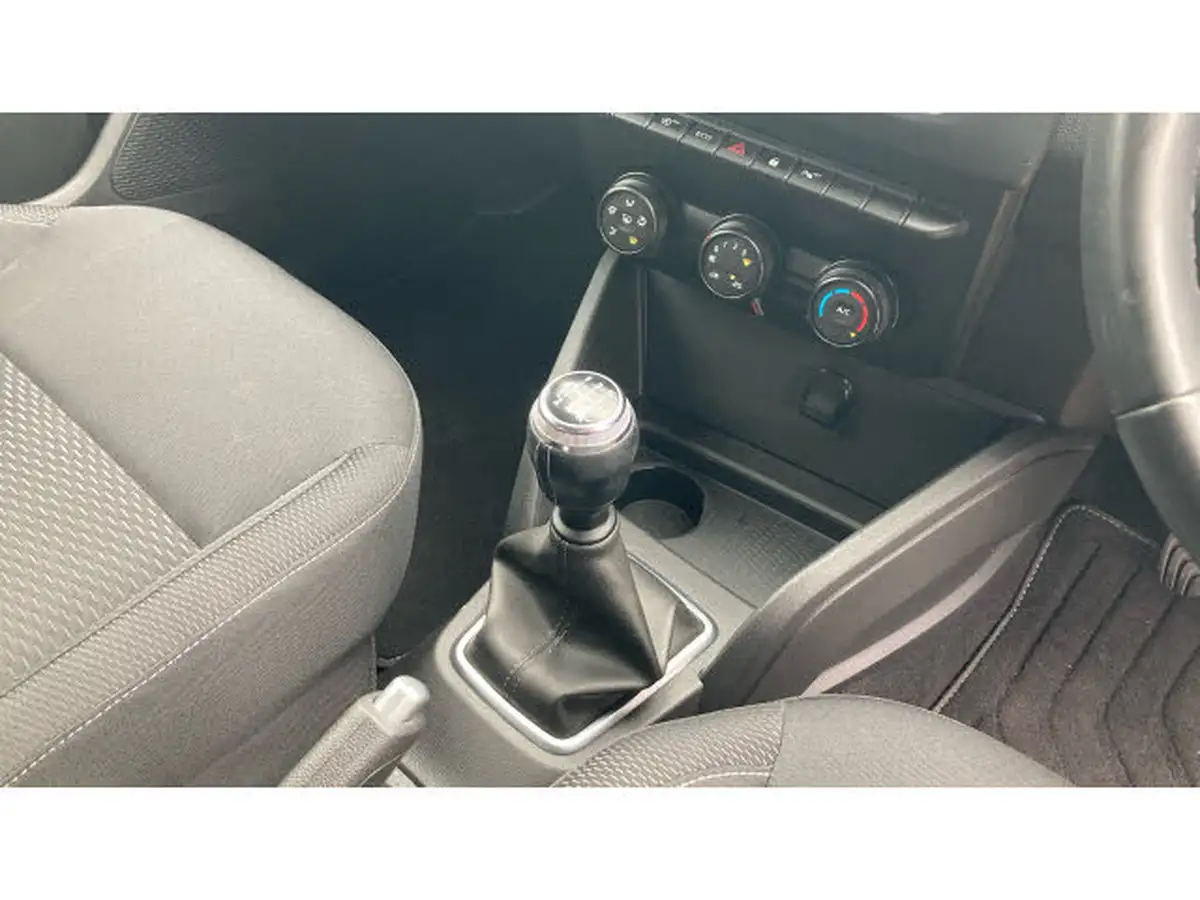 2020-dacia-duster-10-tce-comfort-100bhp-ss-big-11