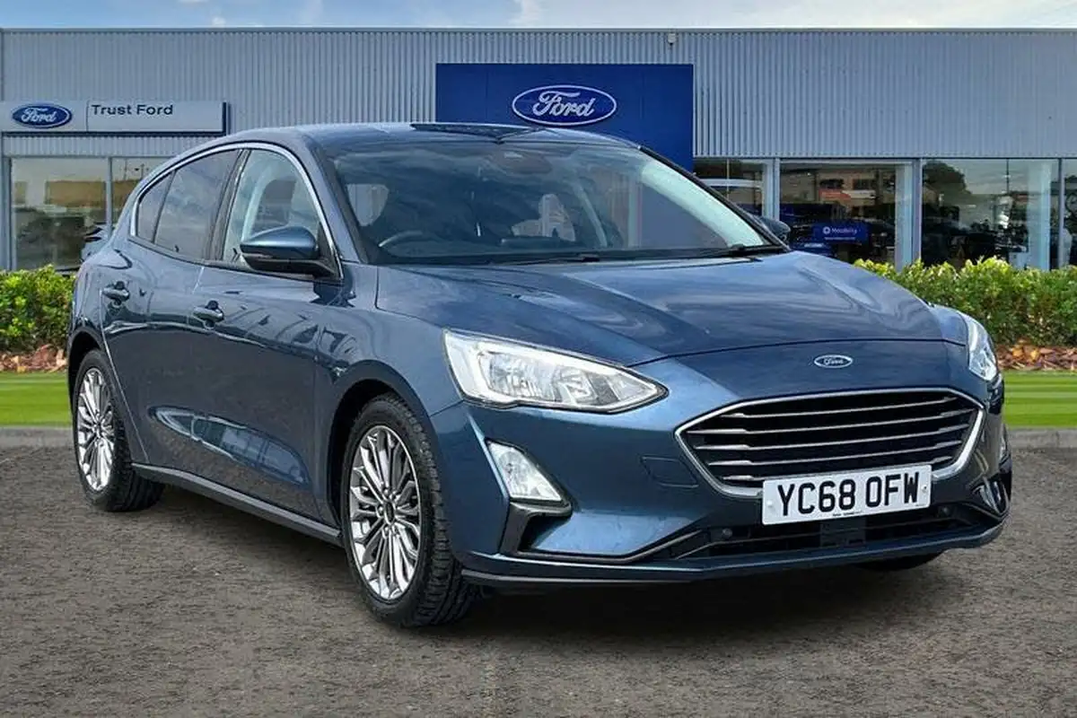 2018-ford-focus-big-0