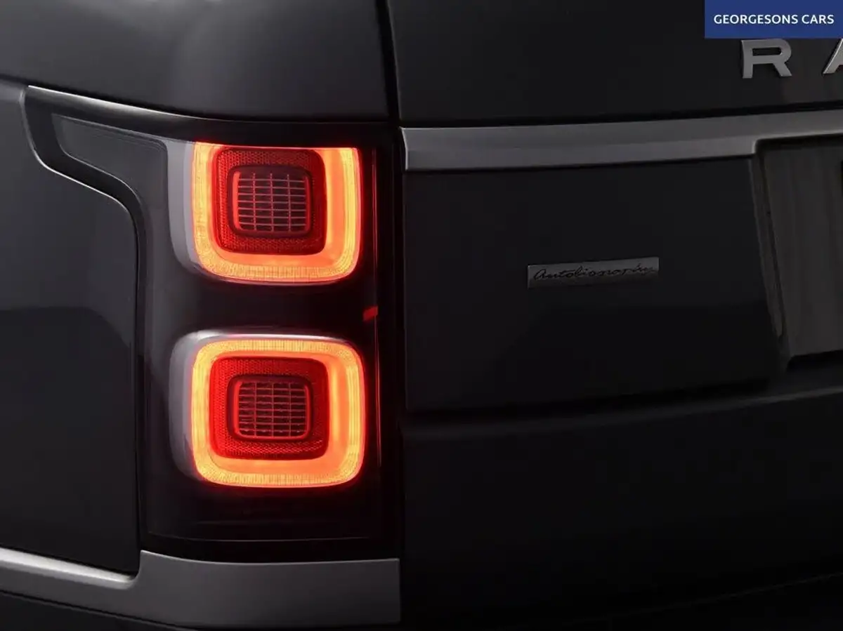 2019-land-rover-range-rover-30-sd-v6-autobiography-big-11